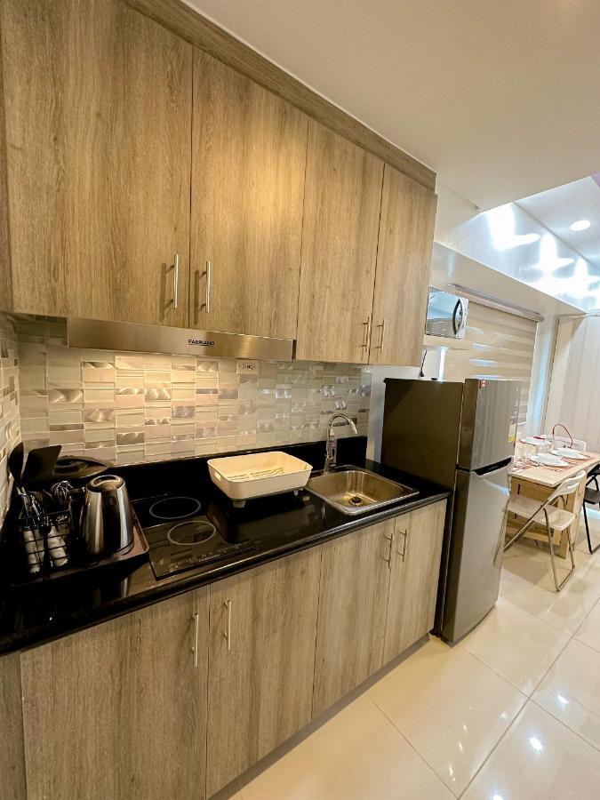 Chen'S Cozy 2Bedroom @ Coast Residences Manila Exterior foto