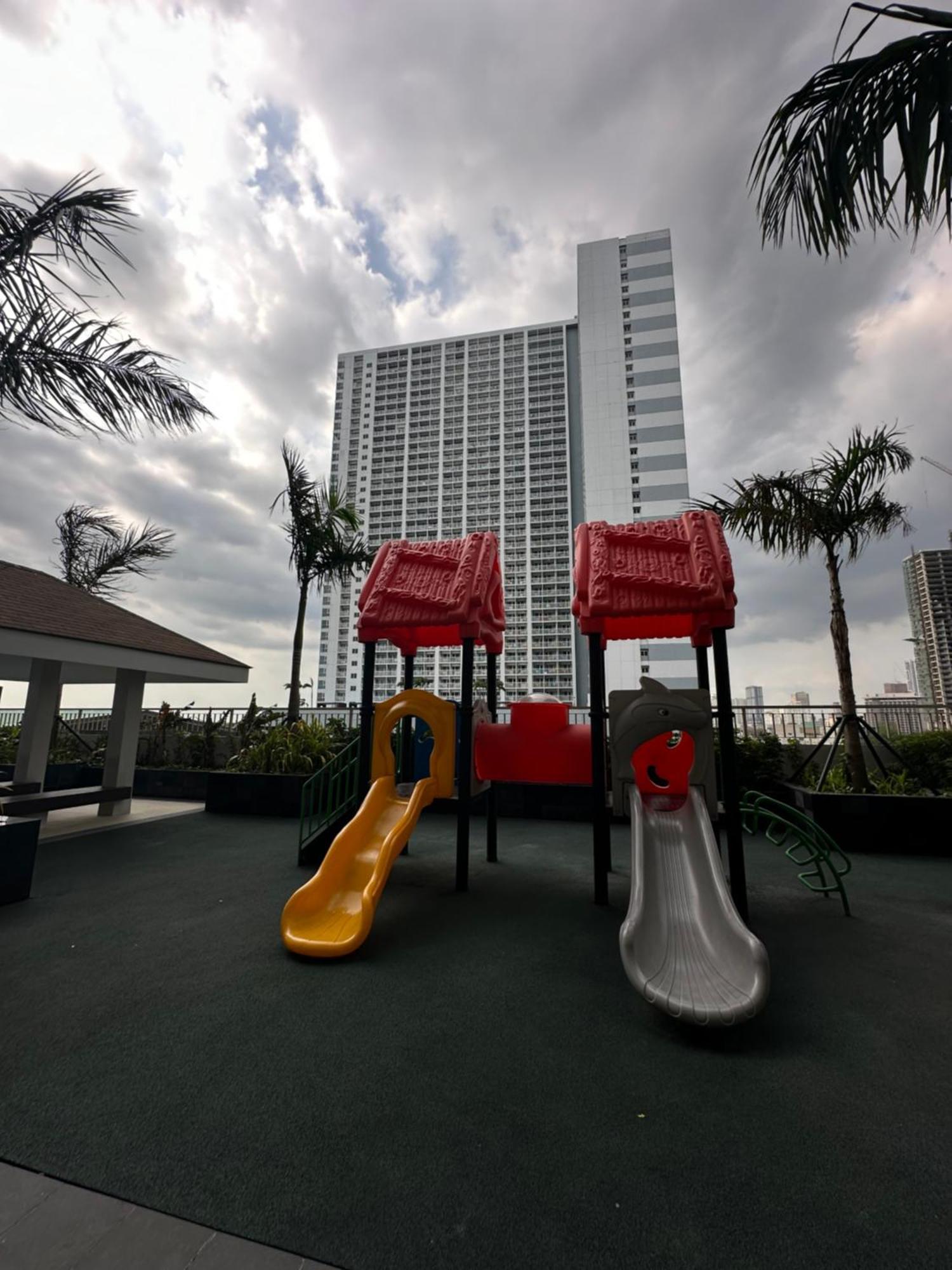 Chen'S Cozy 2Bedroom @ Coast Residences Manila Exterior foto